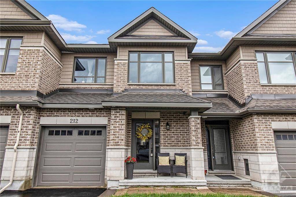 Stittsville - Munster - Richmond, ON K2S 2L8,212 PURCHASE CRES