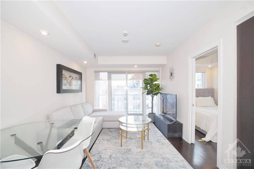 Lower Town - Sandy Hill, ON K1N 0B6,195 BESSERER ST #2109