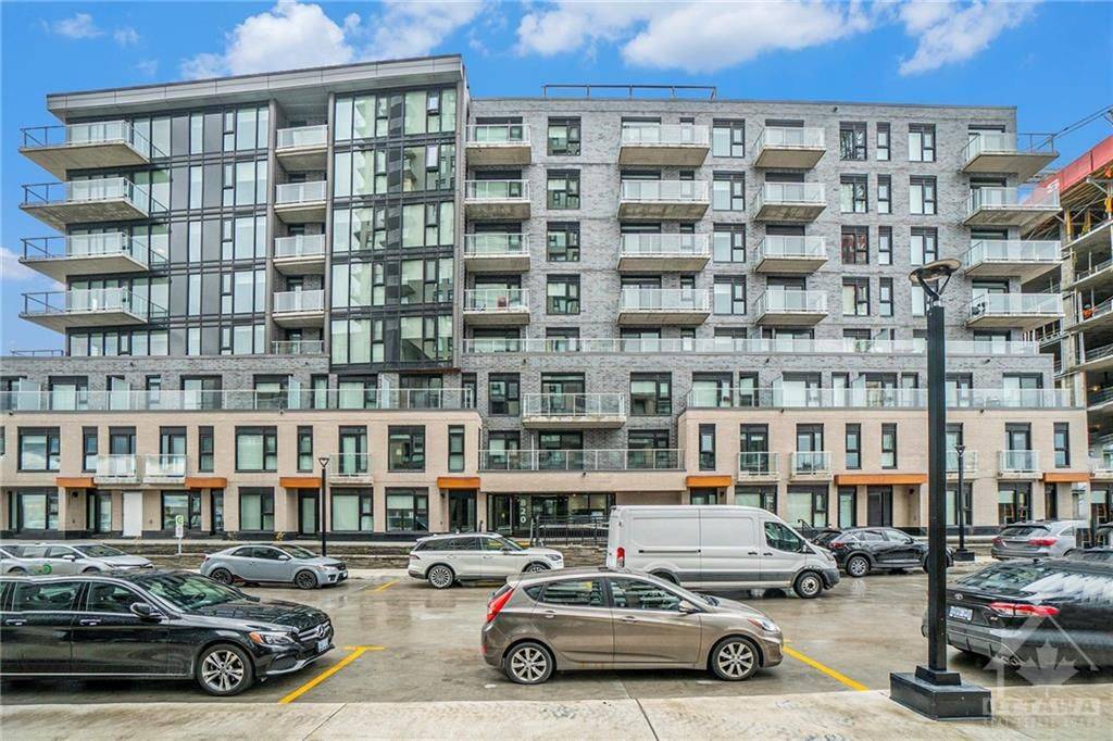 Carlington - Central Park, ON K1Z 0E1,820 ARCHIBALD AVE #504