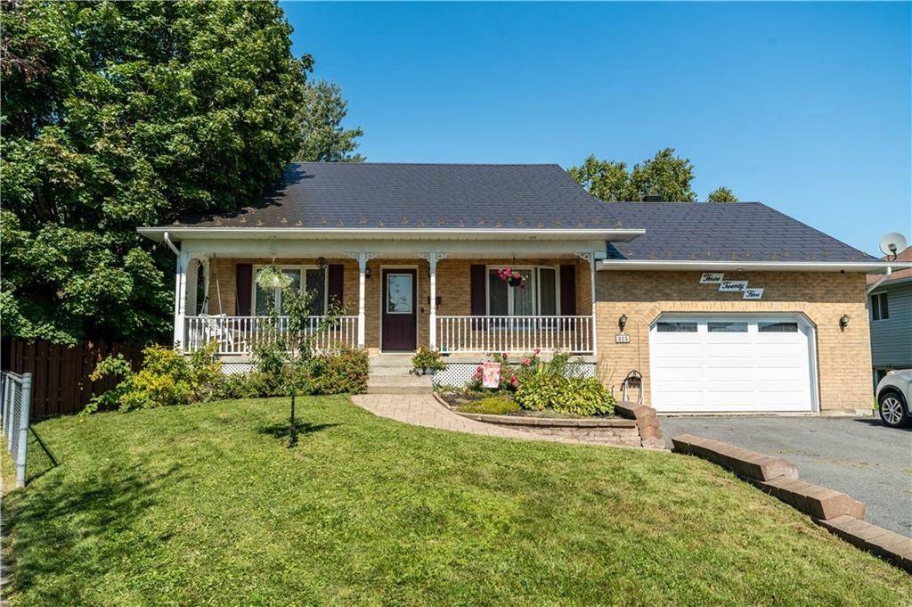 Cornwall, ON K6H 7C6,325 IVAN CRES