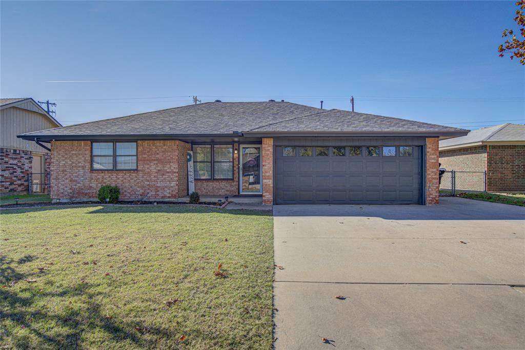 Moore, OK 73160,1005 Newport Avenue