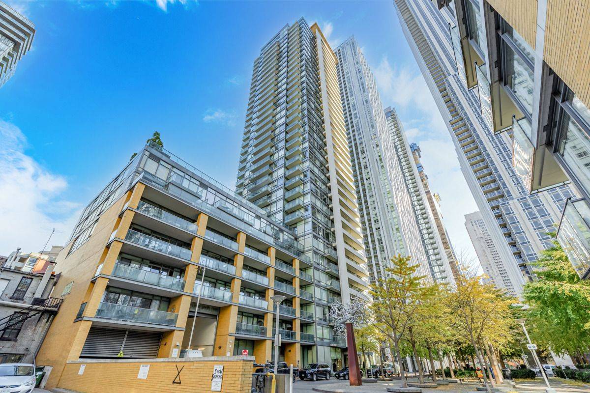 Toronto C02, ON M4W 3Y8,18 Yorkville AVE #508