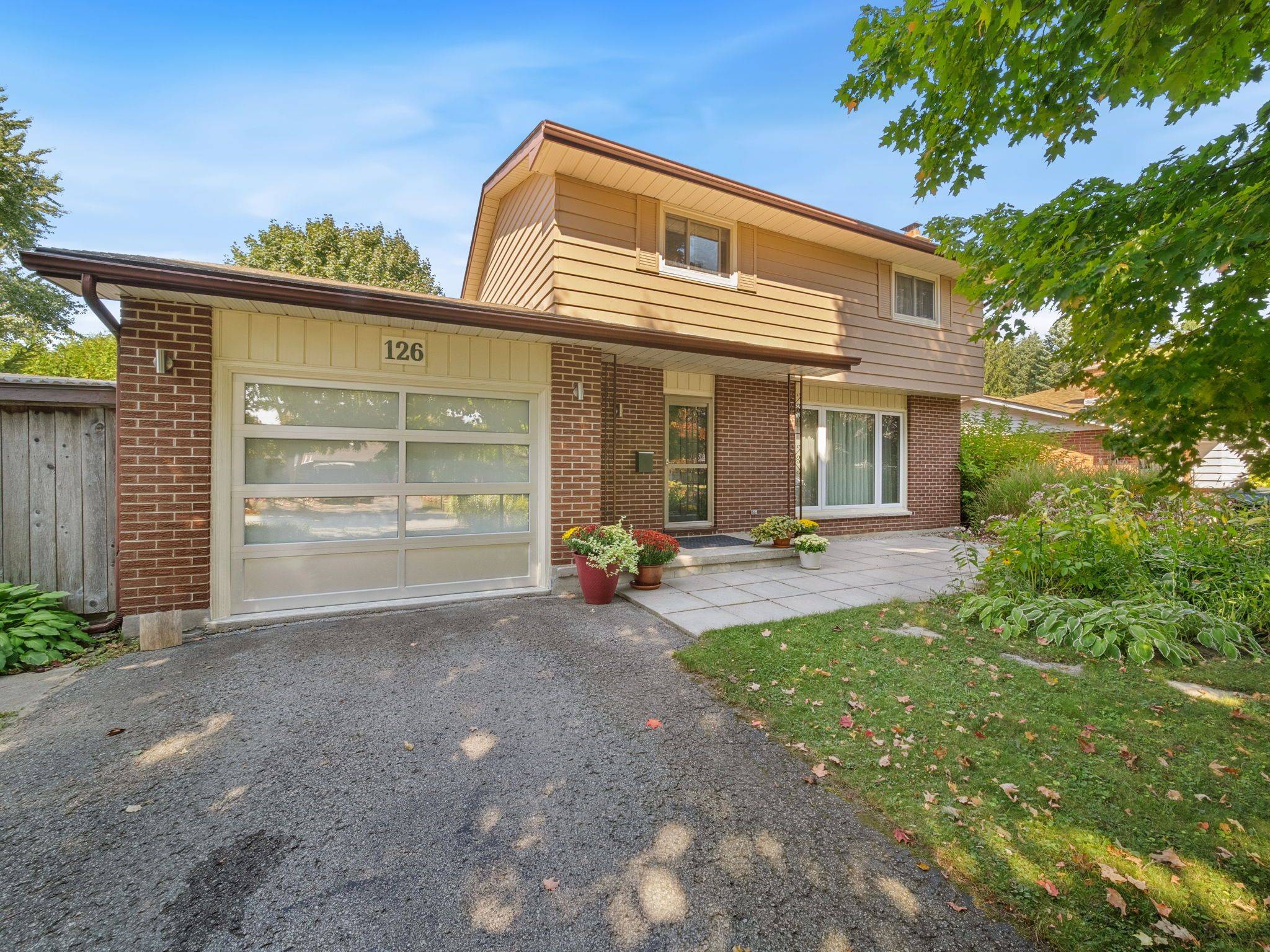 Orillia, ON L3V 3P3,126 Martin DR