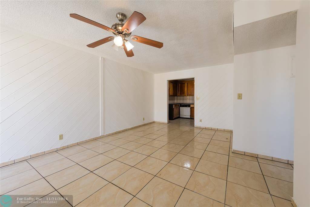 Coral Springs, FL 33065,2641 Riverside Dr  #6