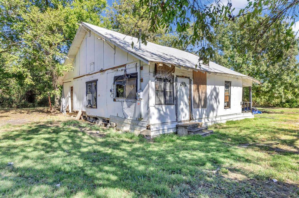 Gunter, TX 75058,8299 Farmington Road