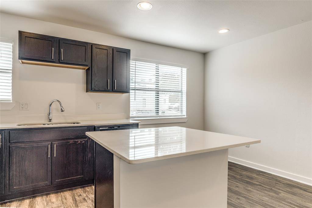 Dallas, TX 75206,2106 Bennett Avenue #204