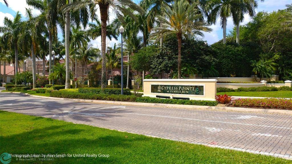 Coral Springs, FL 33067,6306 W Sample Rd  #6306