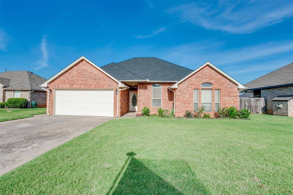 Mustang, OK 73064,709 N Cherokee Way