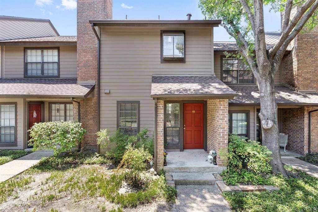 Dallas, TX 75231,9910 Royal Lane #1005