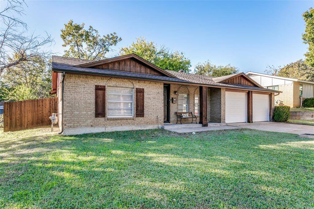 Grapevine, TX 76051,1017 Meadowbrook Drive