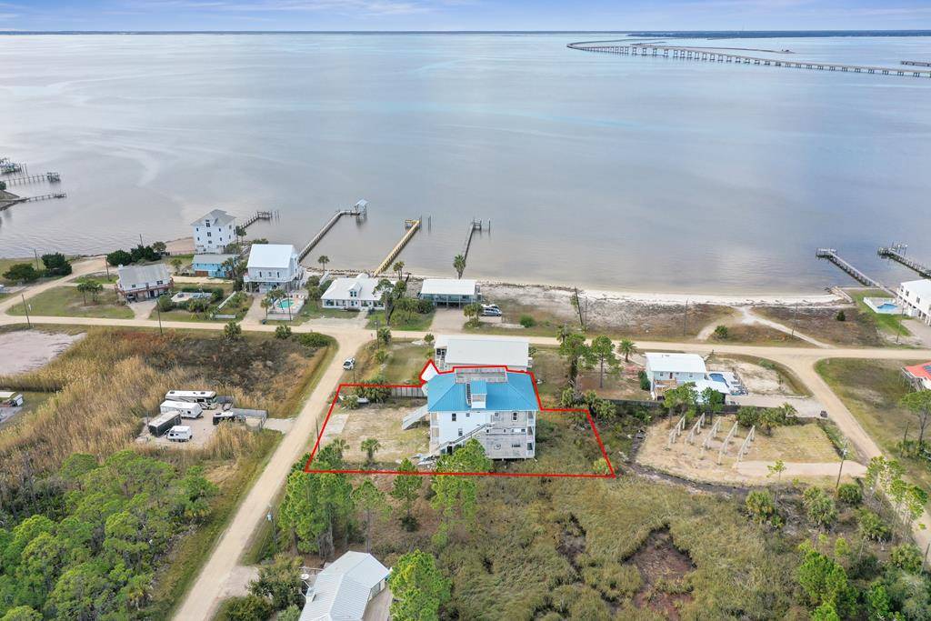 St. George Island, FL 32328,315 Quinn St