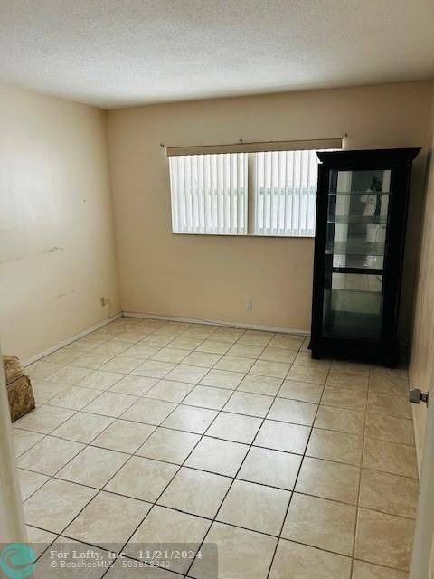 Lauderhill, FL 33313,1701 NW 46th Ave  #110