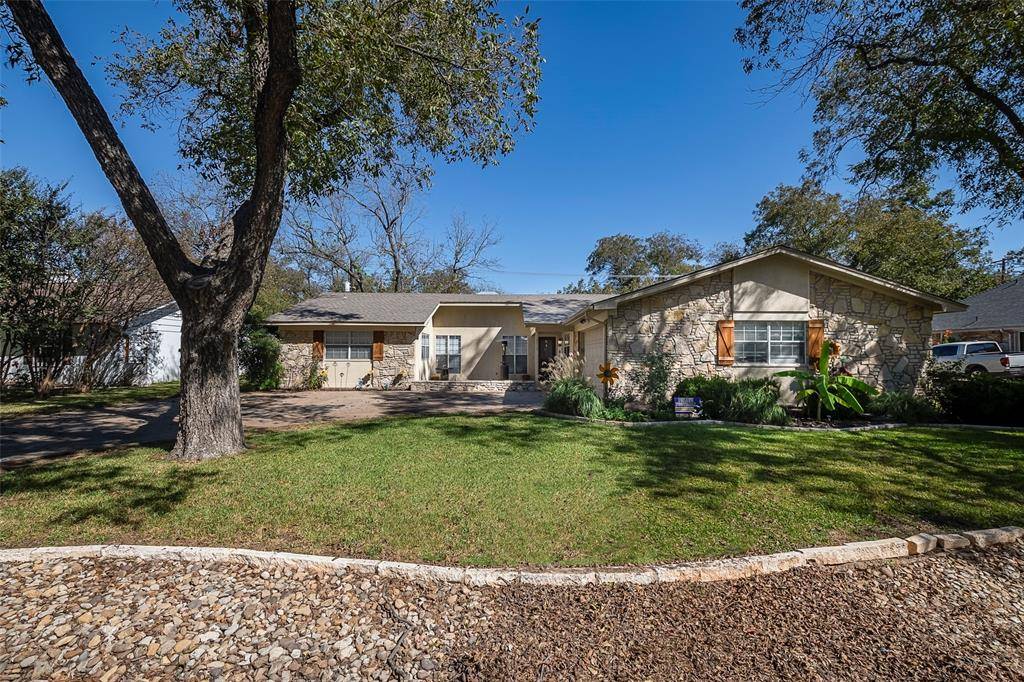 Granbury, TX 76049,5112 Wedgefield Road