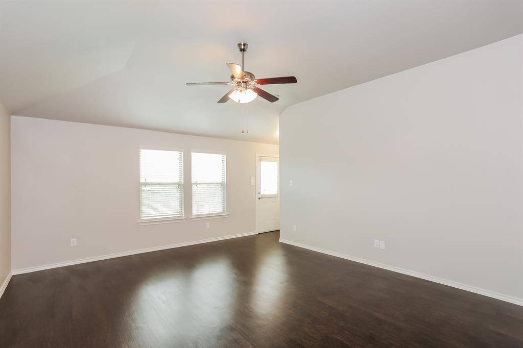 Weatherford, TX 76087,924 Deer Valley Drive