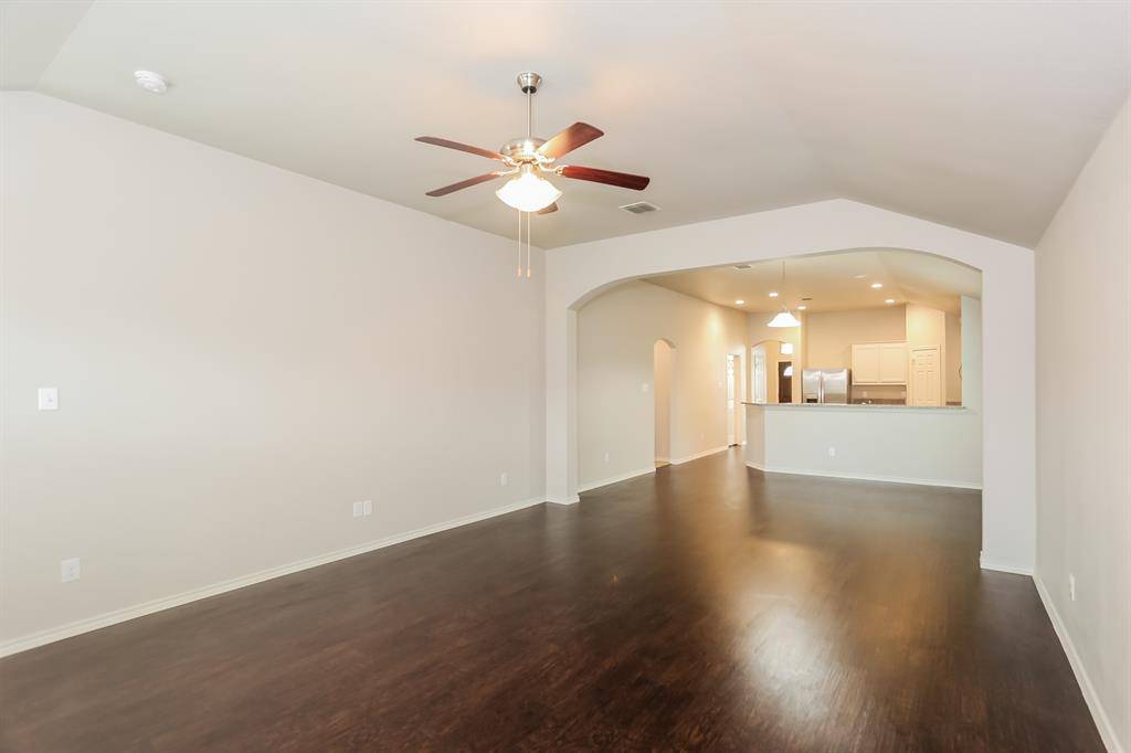 Weatherford, TX 76087,924 Deer Valley Drive