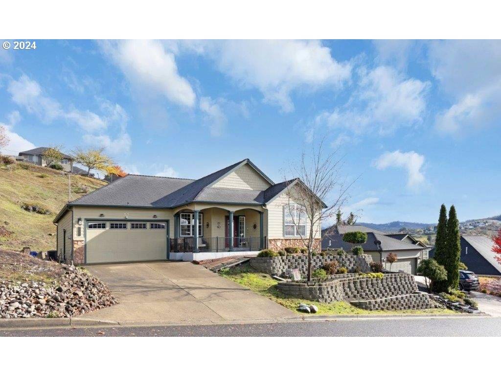 Roseburg, OR 97471,496 S SAVOY CT