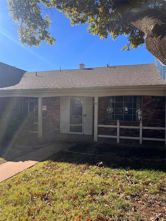 Weatherford, OK 73096,513 Maple Street #8