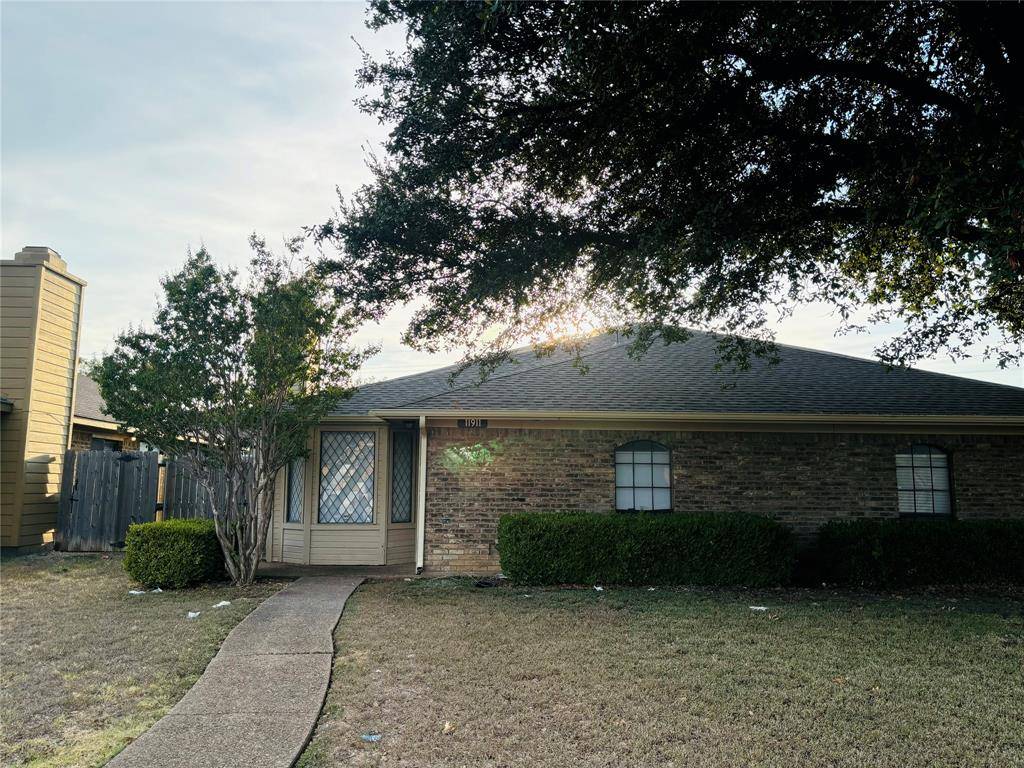 Dallas, TX 75243,11911 Garden Terrace Drive