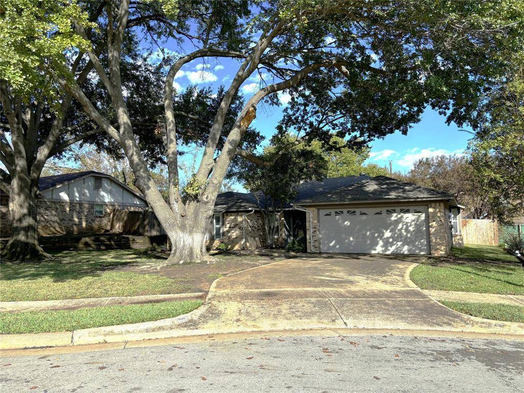 Bedford, TX 76021,725 Steeplechase Drive