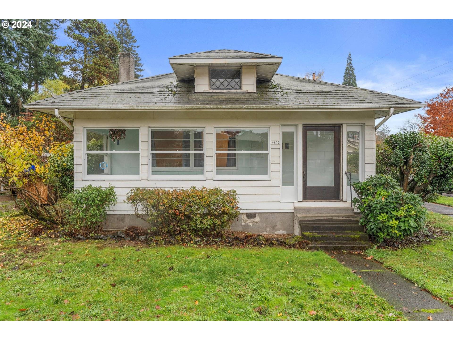 Portland, OR 97220,8602 NE GLISAN ST