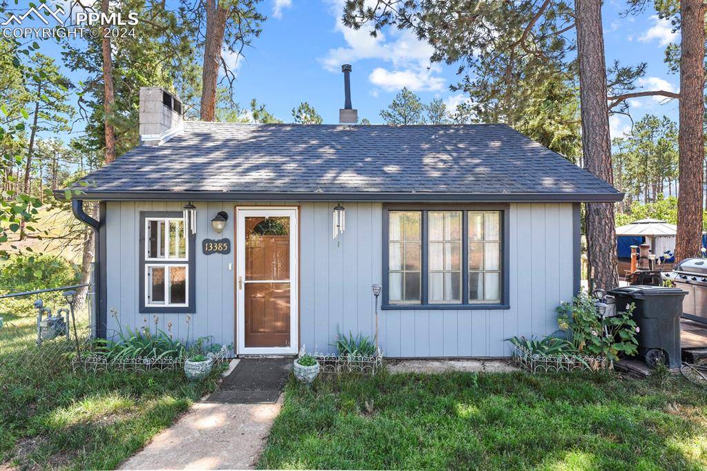 Colorado Springs, CO 80908,13385 Pine DR