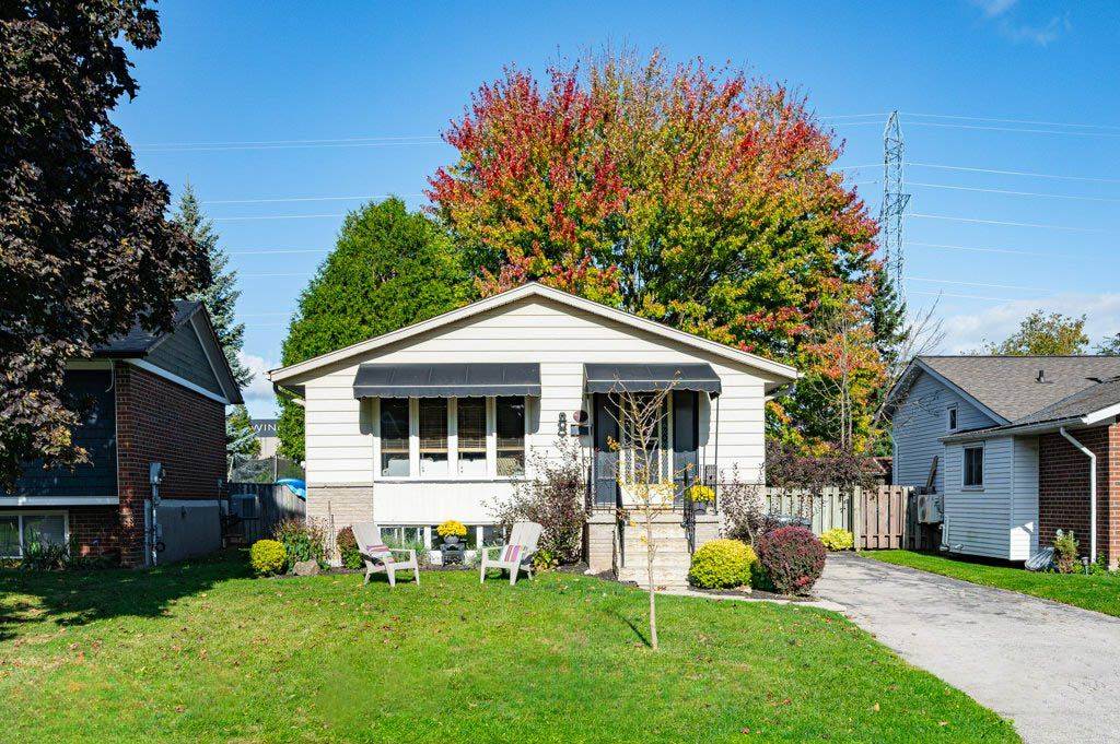 Guelph, ON N1H 7B2,14 Avra CT