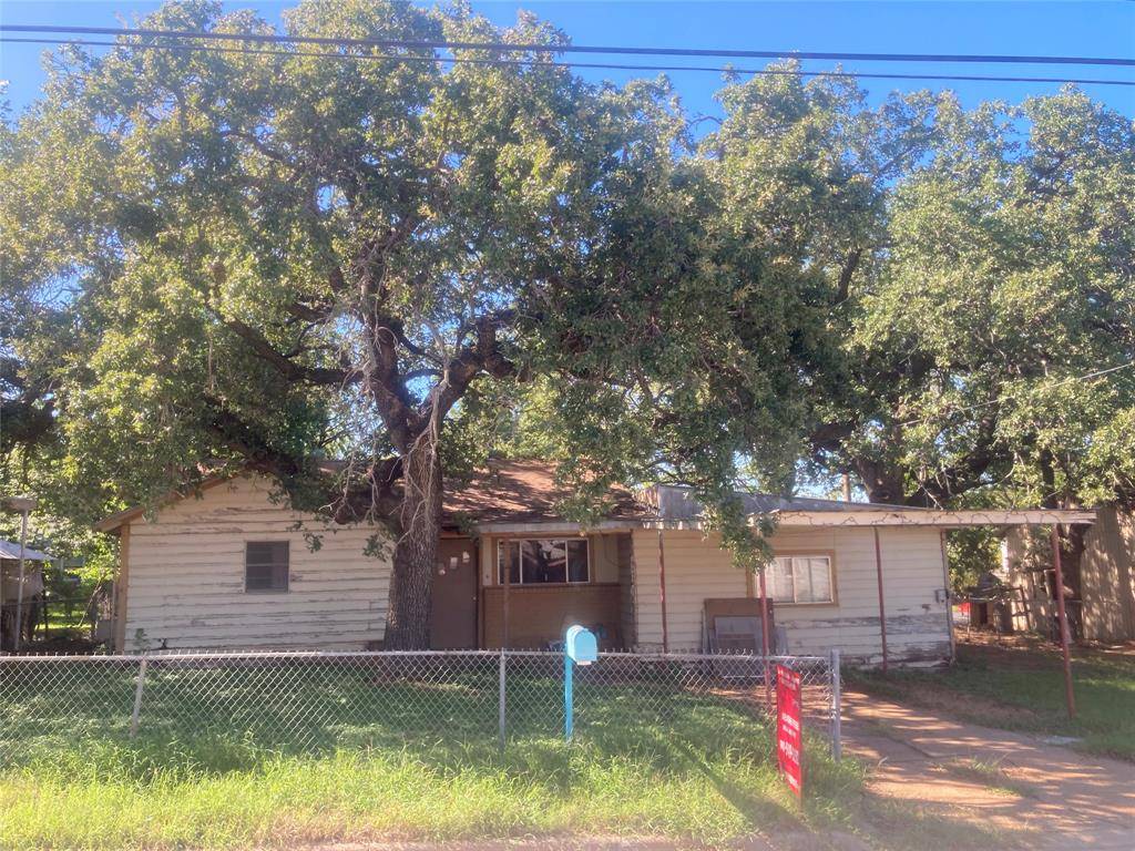 Graham, TX 76450,1328 Johnnie Avenue