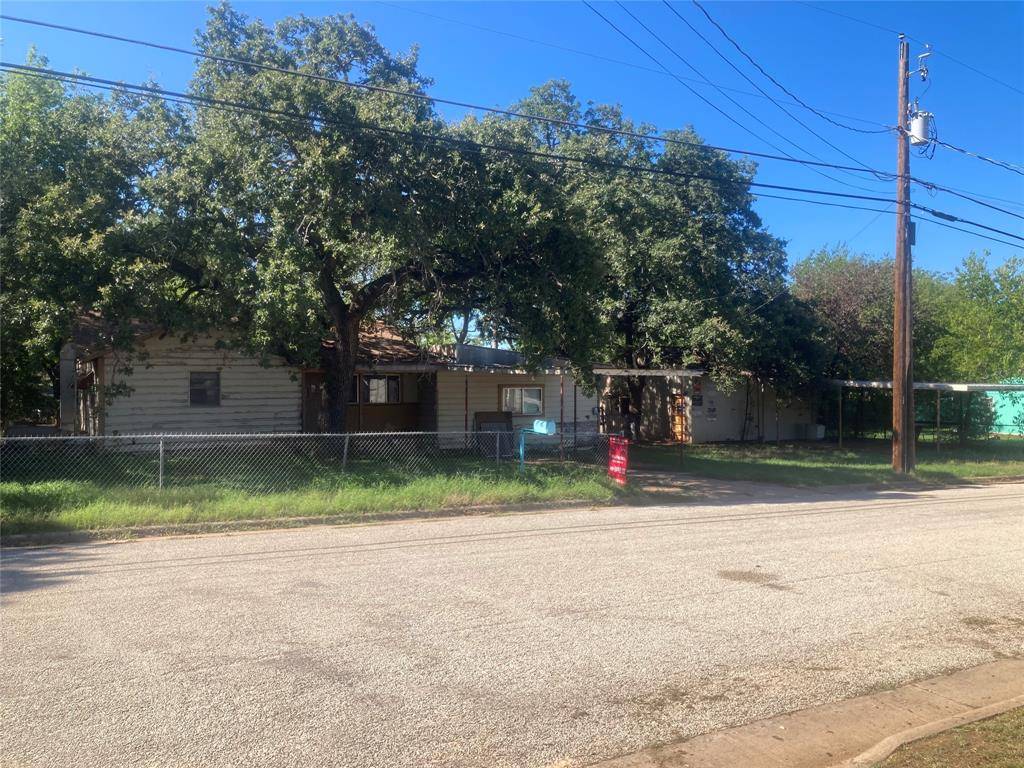 Graham, TX 76450,1328 Johnnie Avenue