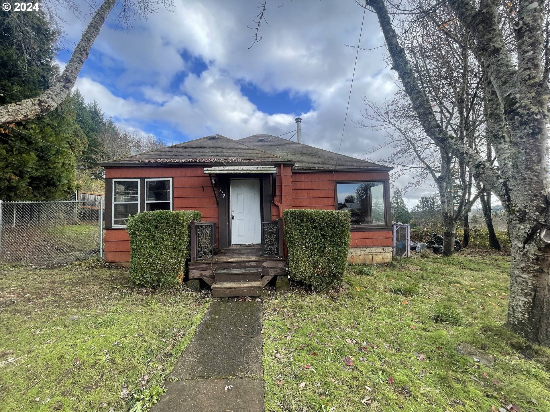 Willamina, OR 97396,772 NE C ST