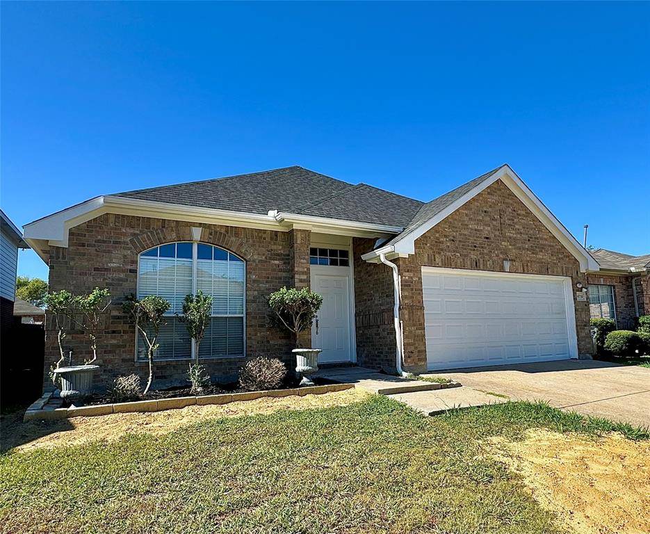 Arlington, TX 76002,6716 Kinross Drive