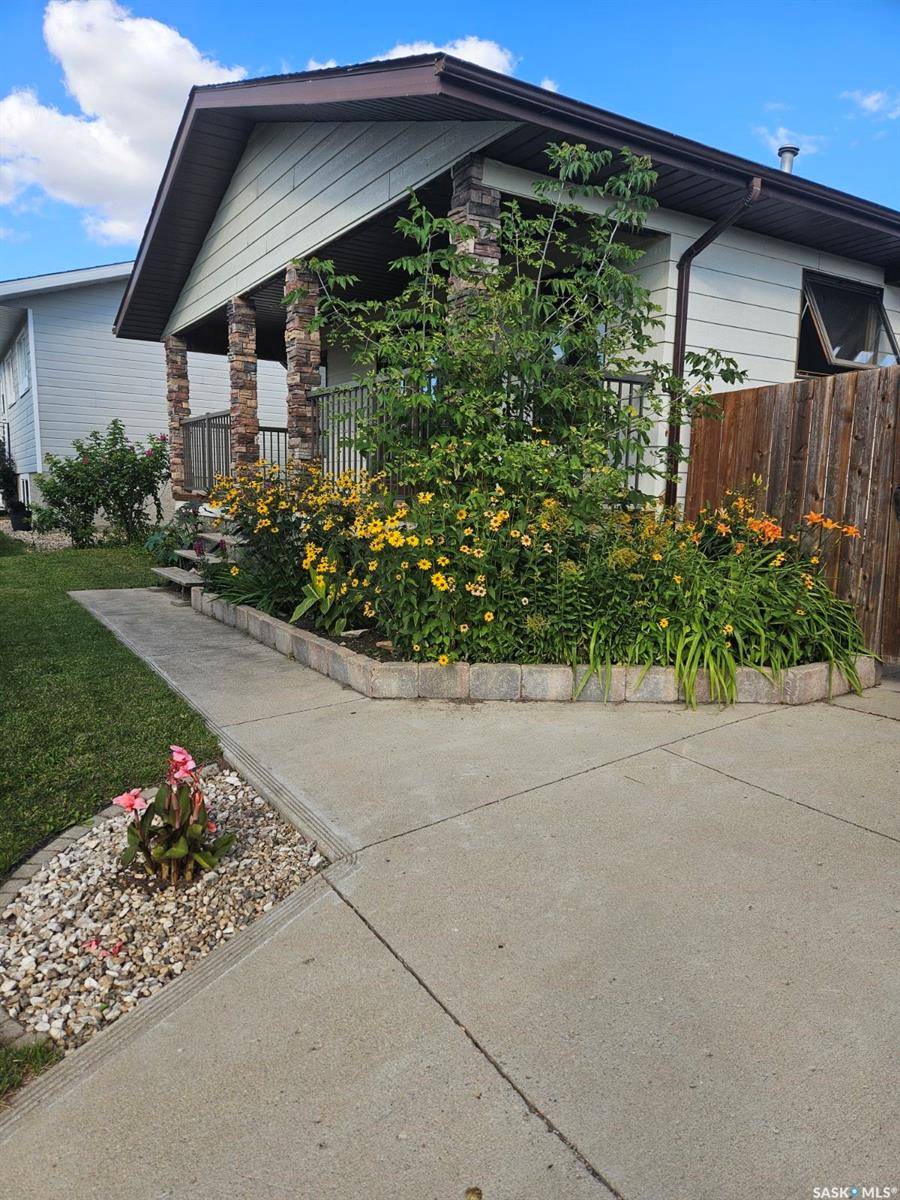 St. Brieux, SK S0K 3V0,216 2nd AVENUE S