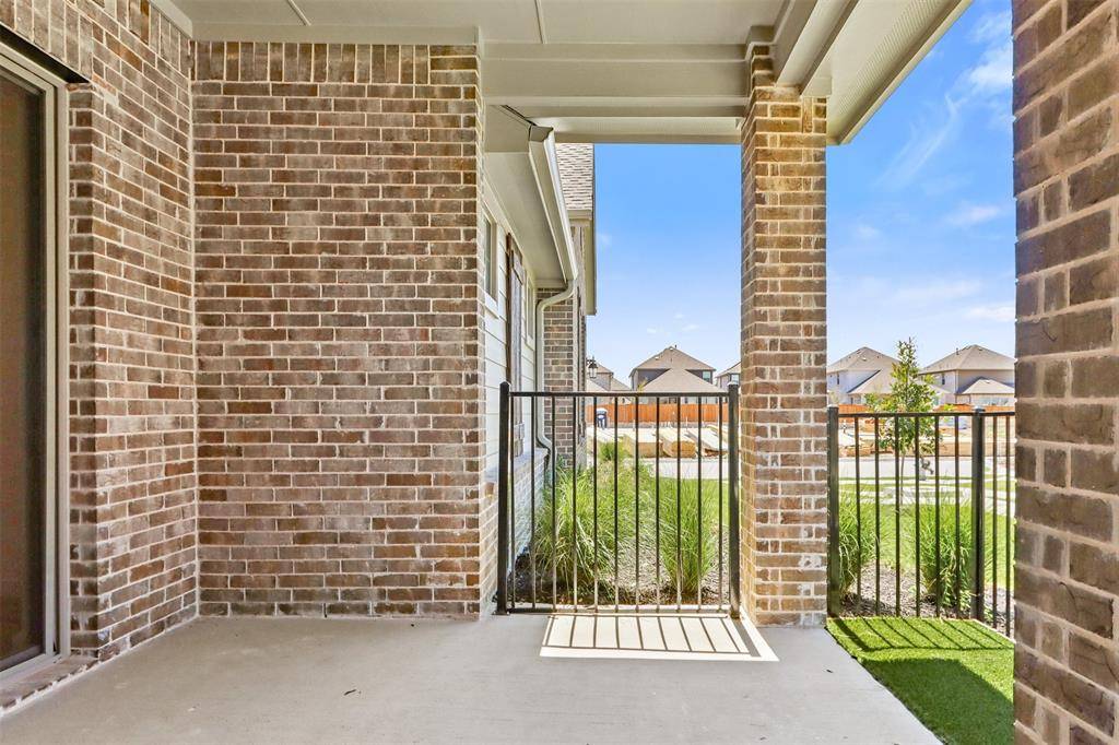 Wylie, TX 75098,614 Tall Grass Trail