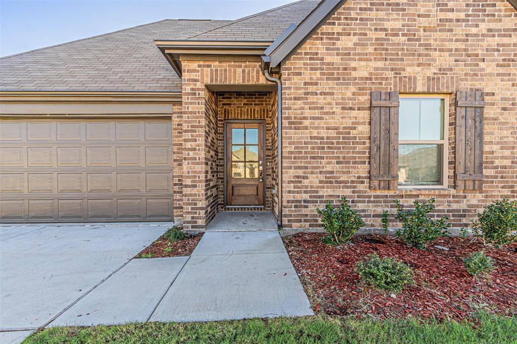 Van Alstyne, TX 75495,537 Hickory Ridge Drive