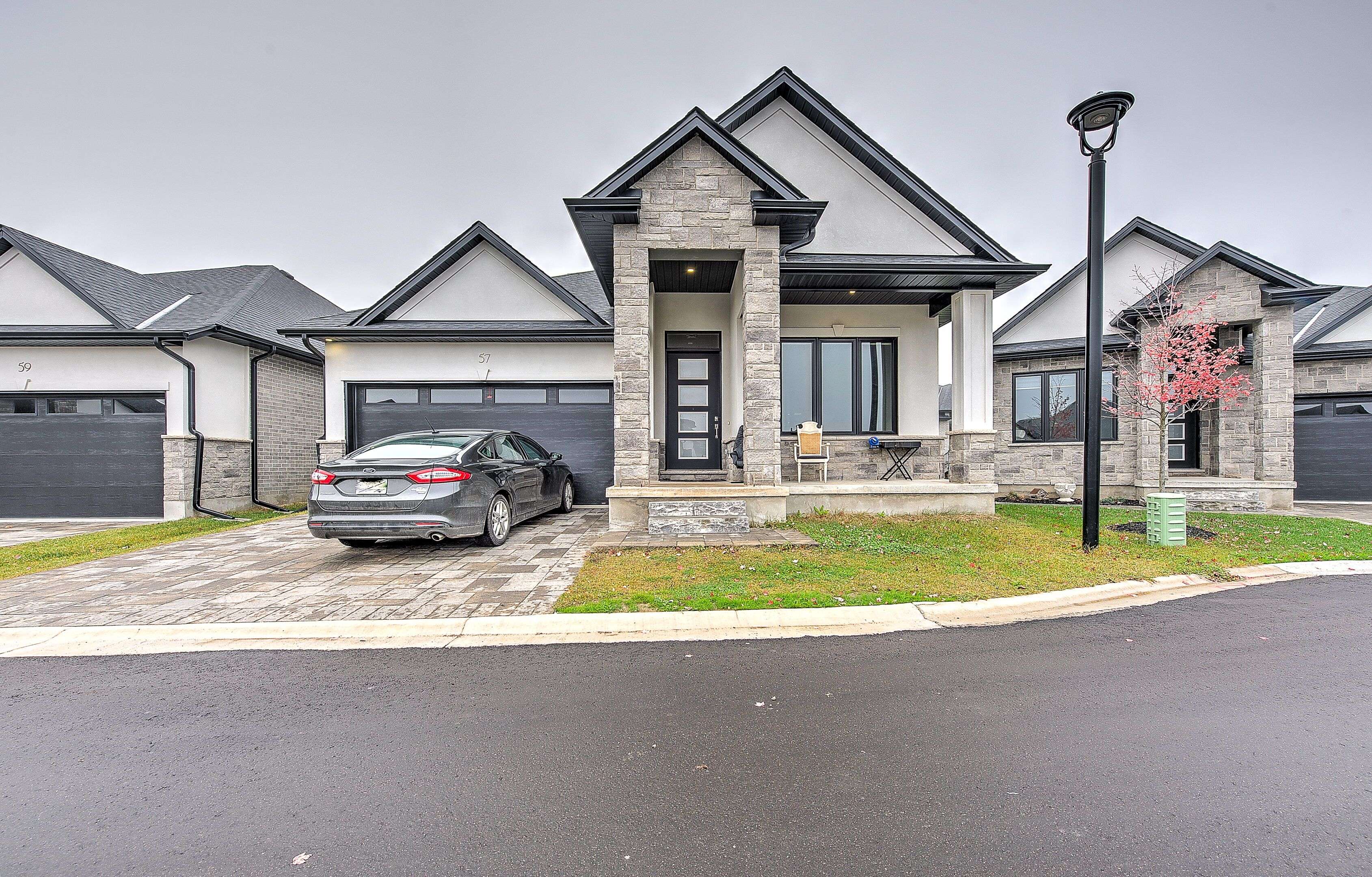 London, ON N6P 0B2,6990 CLAYTON WALK #57