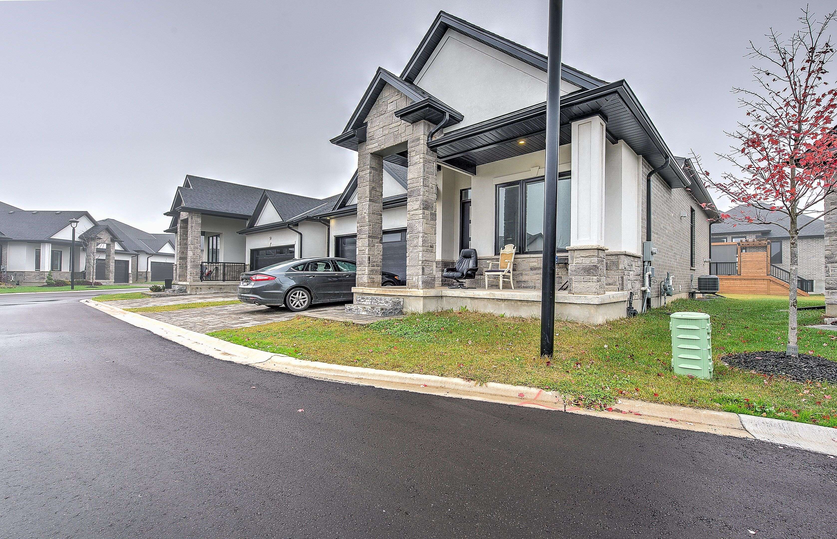 London, ON N6P 0B2,6990 CLAYTON WALK #57