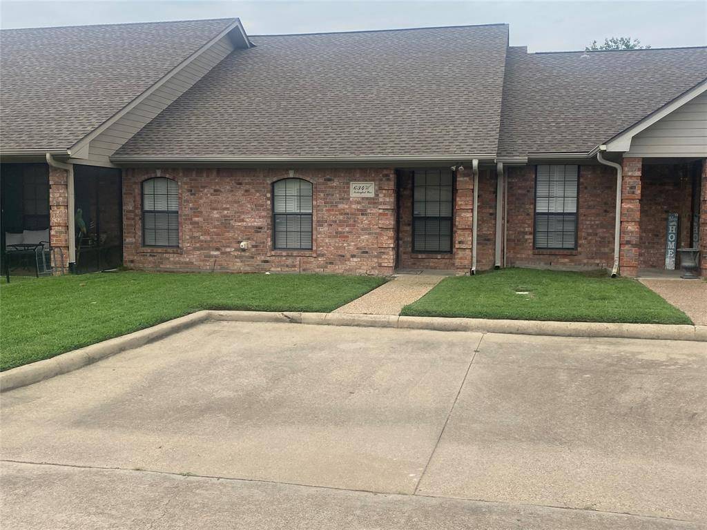 Corsicana, TX 75110,634 Mockingbird Place