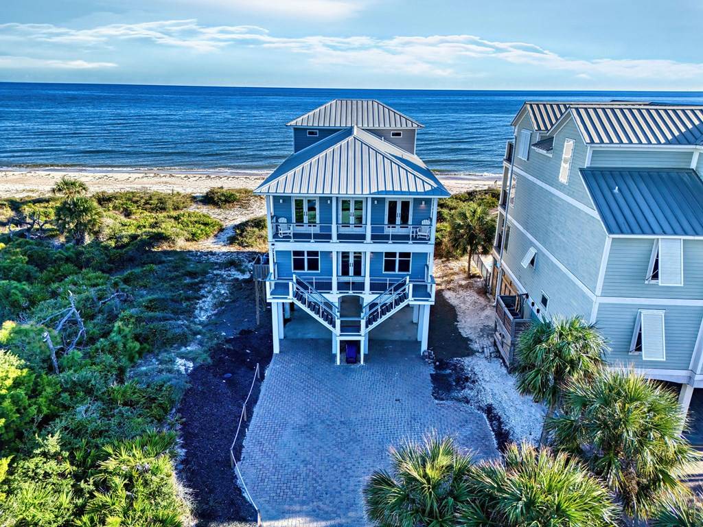 St. George Island, FL 32328,2242 Sailfish Dr