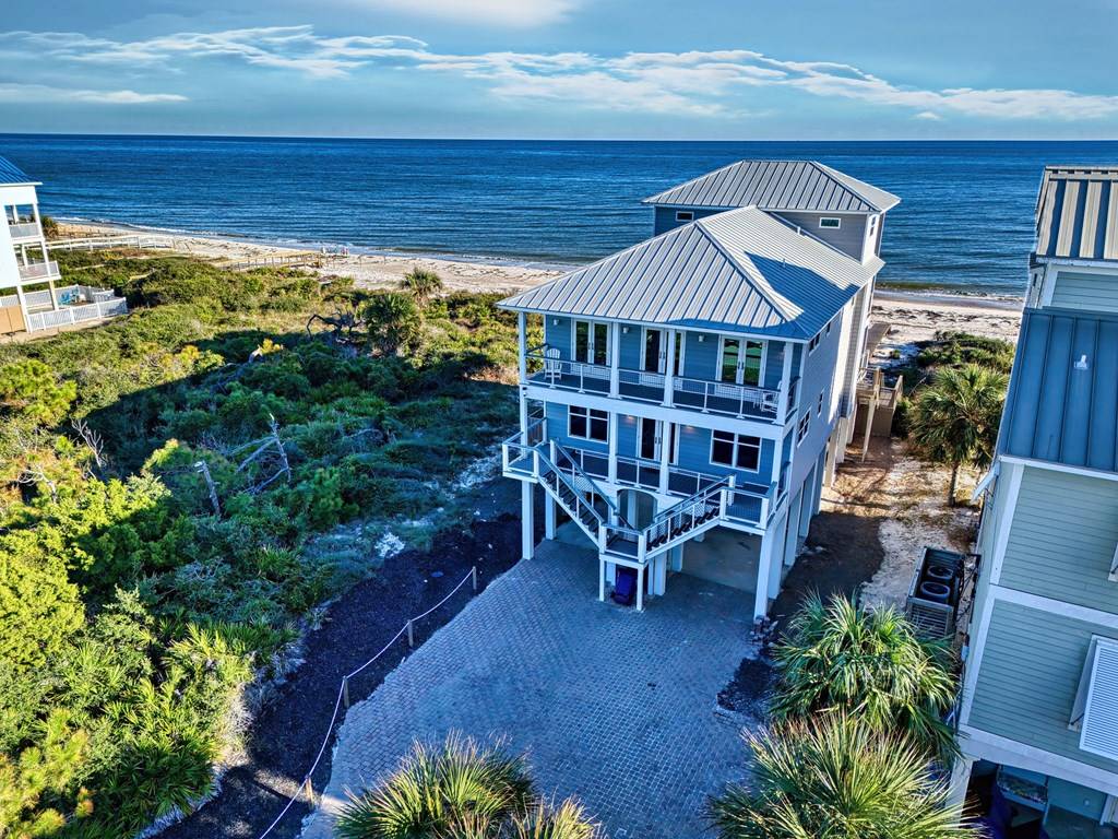 St. George Island, FL 32328,2242 Sailfish Dr