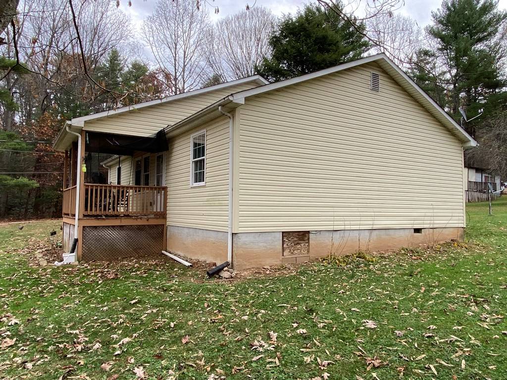 Chilhowie, VA 24319,625 Dusty Lane