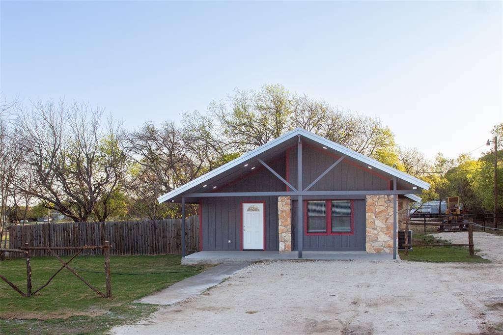 Nemo, TX 76070,1378 County Road 406