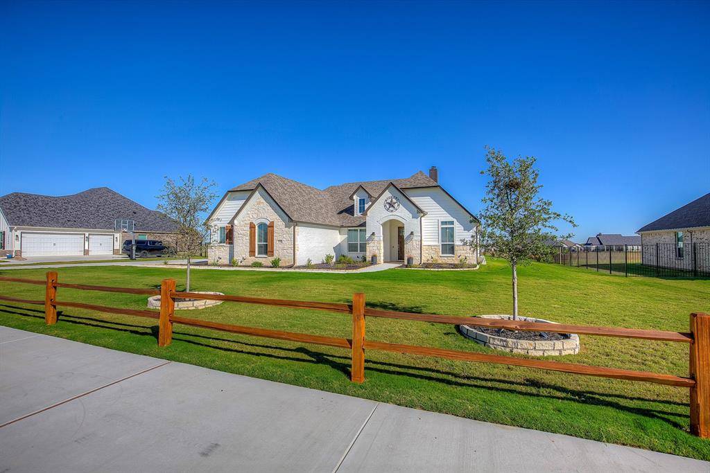 New Fairview, TX 76247,15168 S County Line Road