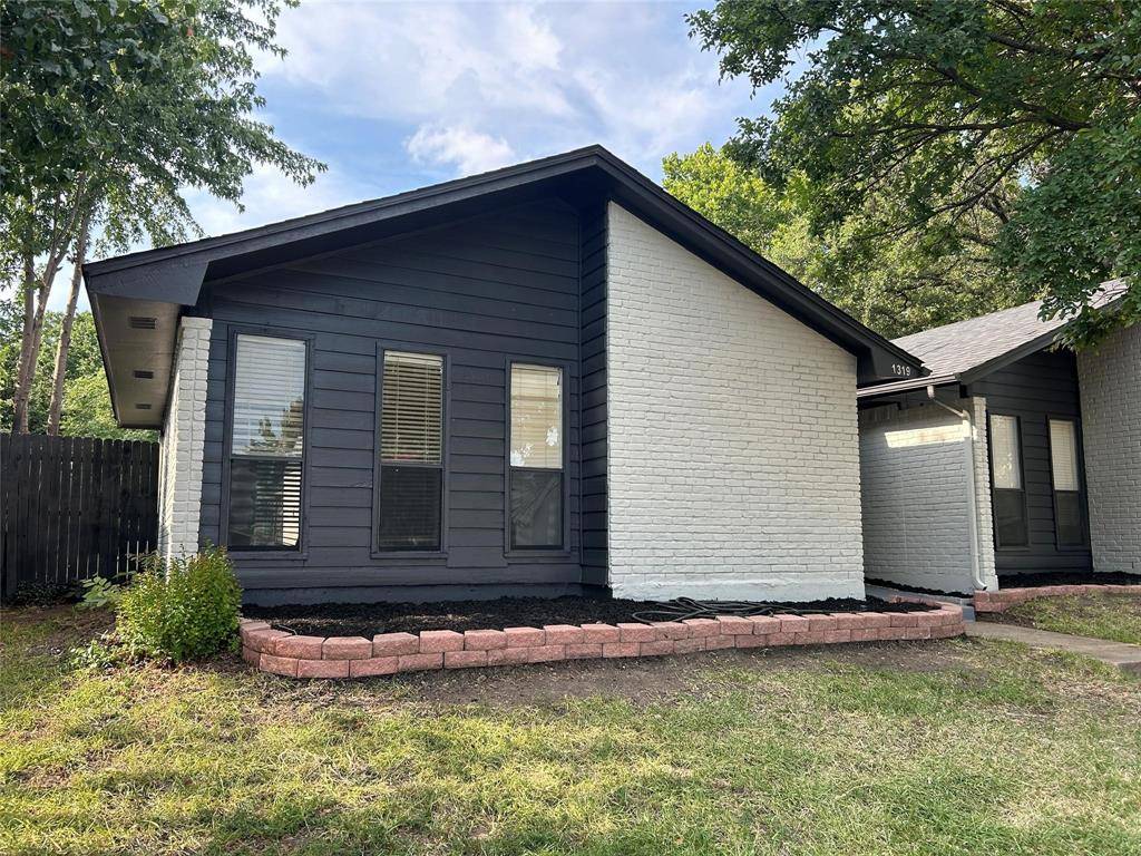 Richardson, TX 75081,1319 Starshadow Drive