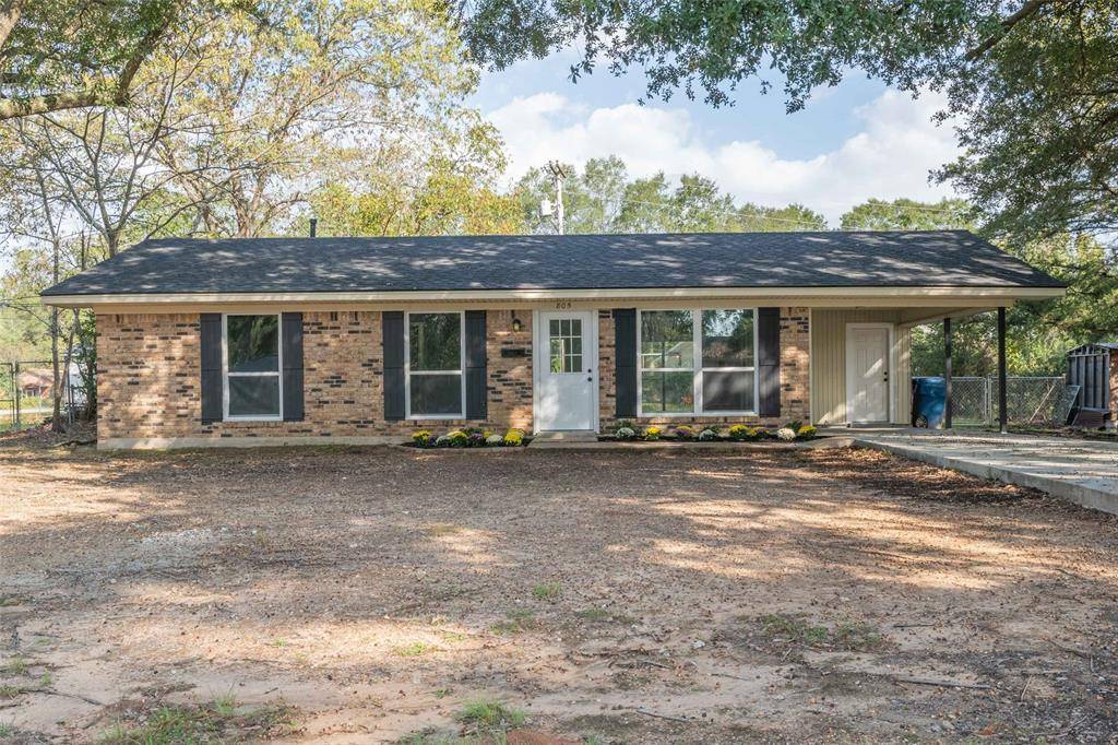 Minden, LA 71055,805 Watterman Street