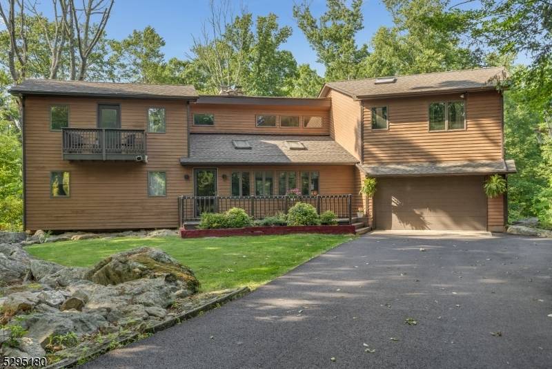 Lebanon Twp., NJ 08826,12 Symonds Ln