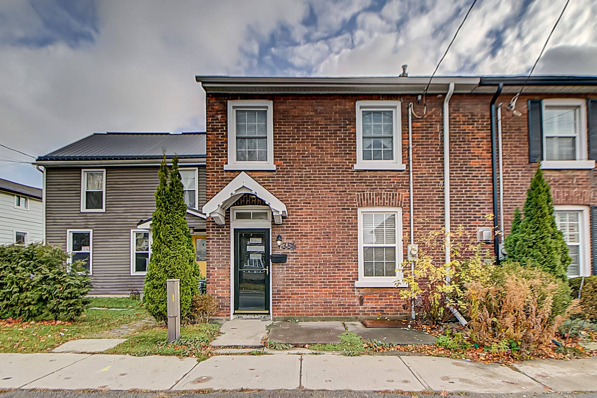 Cobourg, ON K9A 3R6,356 Division ST