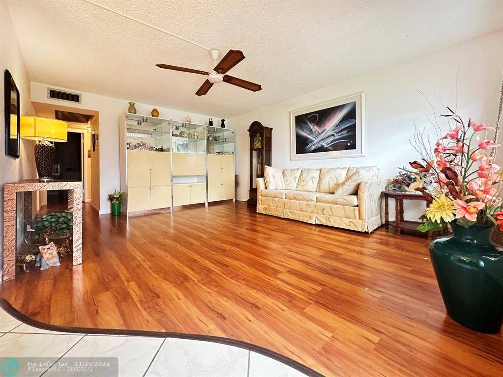 Deerfield Beach, FL 33442,519 Tilford X  #519