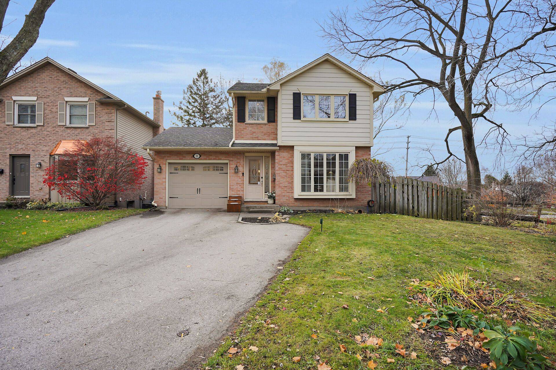 London, ON N6K 3K6,22 Westridge CT