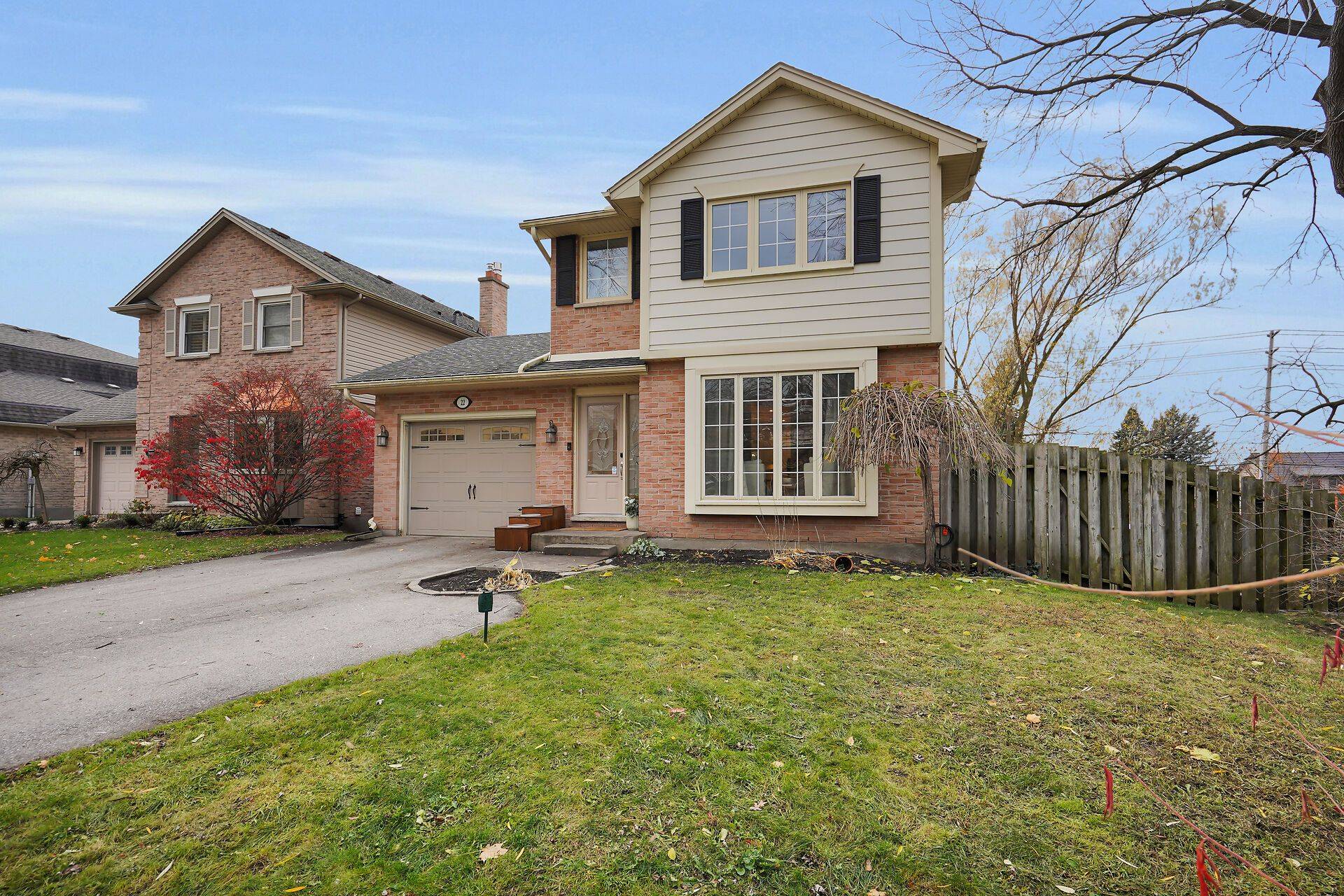 London, ON N6K 3K6,22 Westridge CT