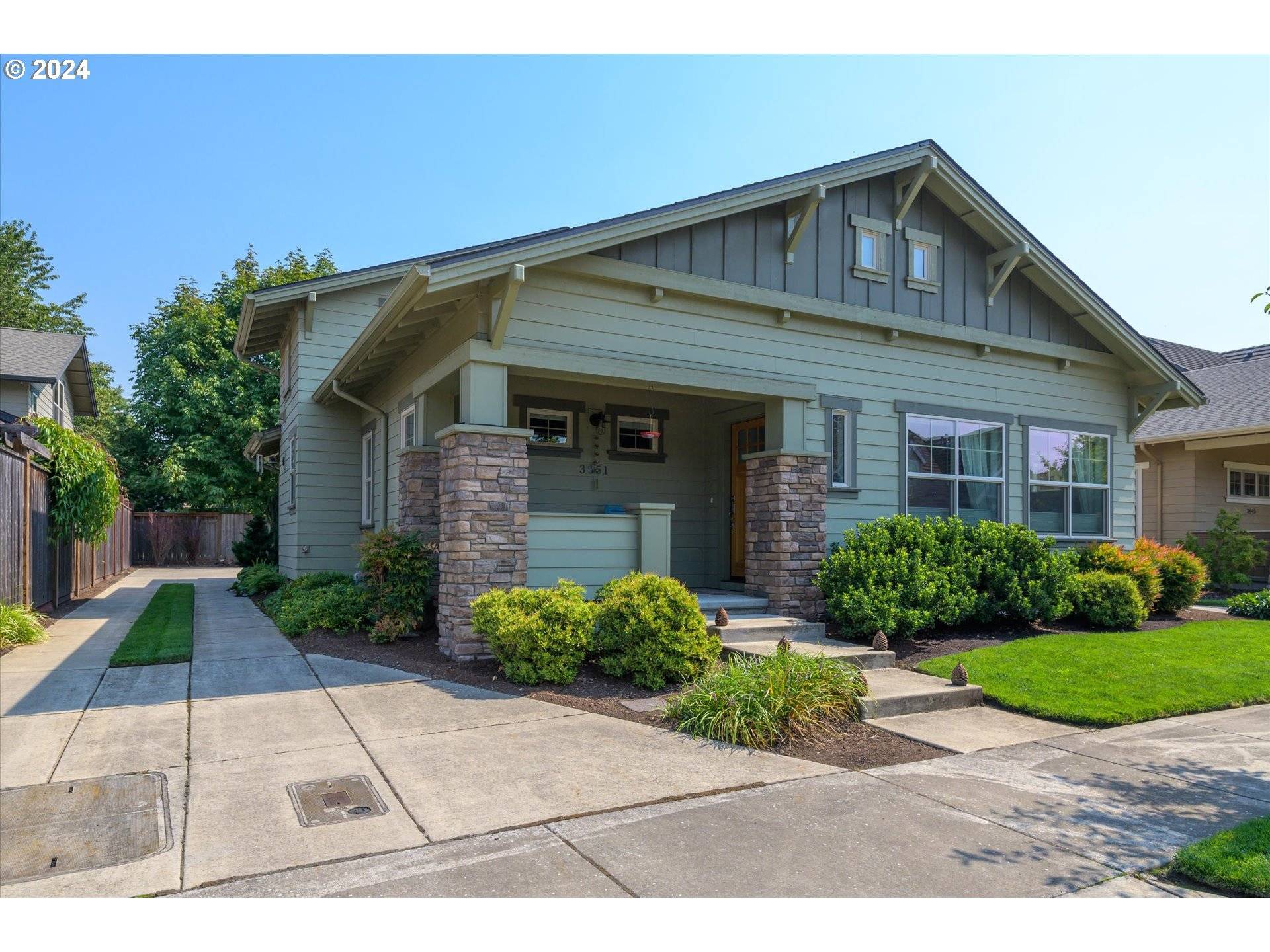 Eugene, OR 97408,3851 STERLING WOODS DR