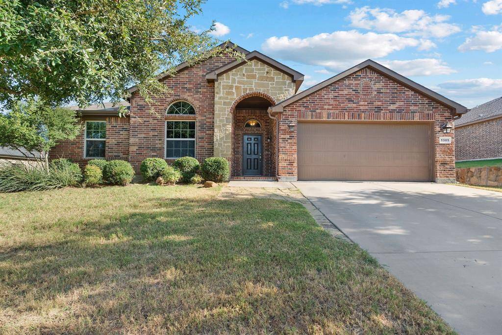 Azle, TX 76020,1305 Meadowlakes Drive